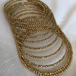 Stella and Dot Bardot spiral wrap gold bracelet